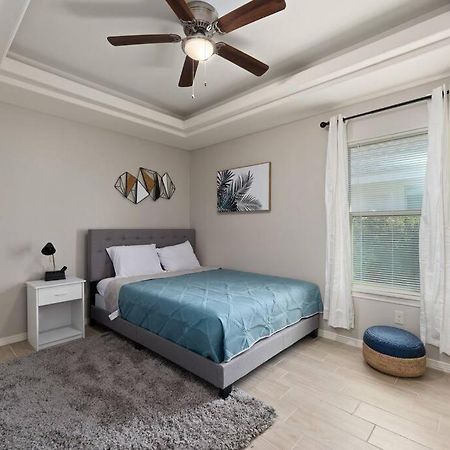 Cozy 3 Bed 2 Bath Apartment, Near Shopping Plazas, Expressway And Free Parking Edinburg Dış mekan fotoğraf