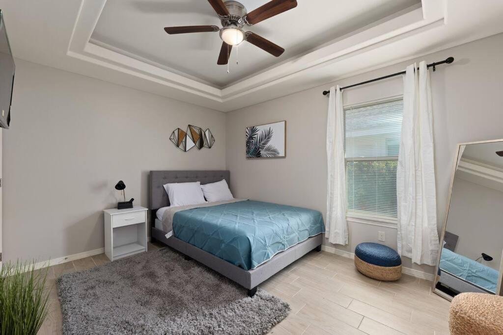 Cozy 3 Bed 2 Bath Apartment, Near Shopping Plazas, Expressway And Free Parking Edinburg Dış mekan fotoğraf